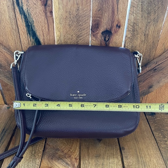 Kate Spade Jackson Flap Shoulder
Bag W/ Crossbody Strap - Picture 6 of 7